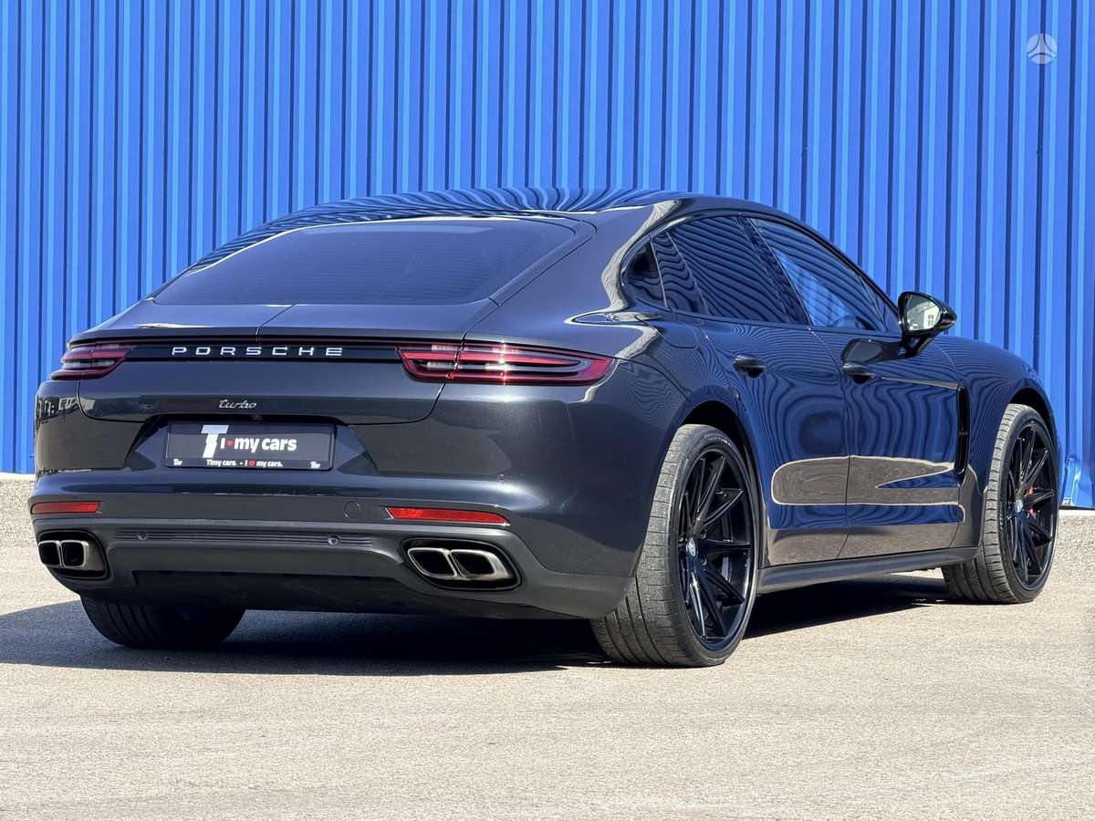 Porsche Panamera - 2