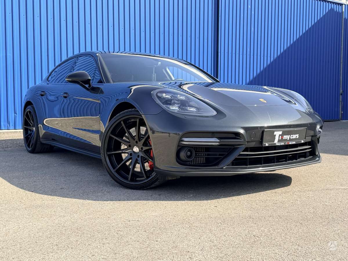 Porsche Panamera - 7