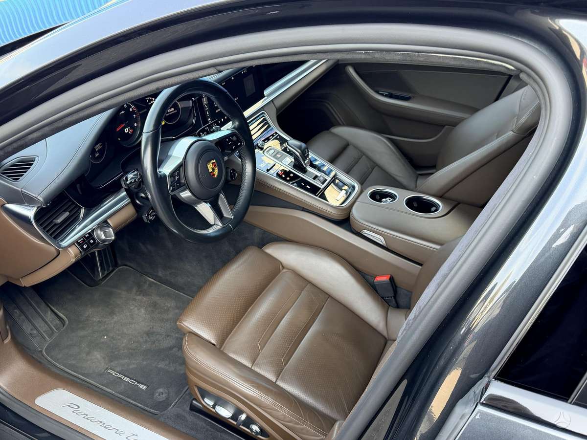 Porsche Panamera, 4.0 l., hatchback