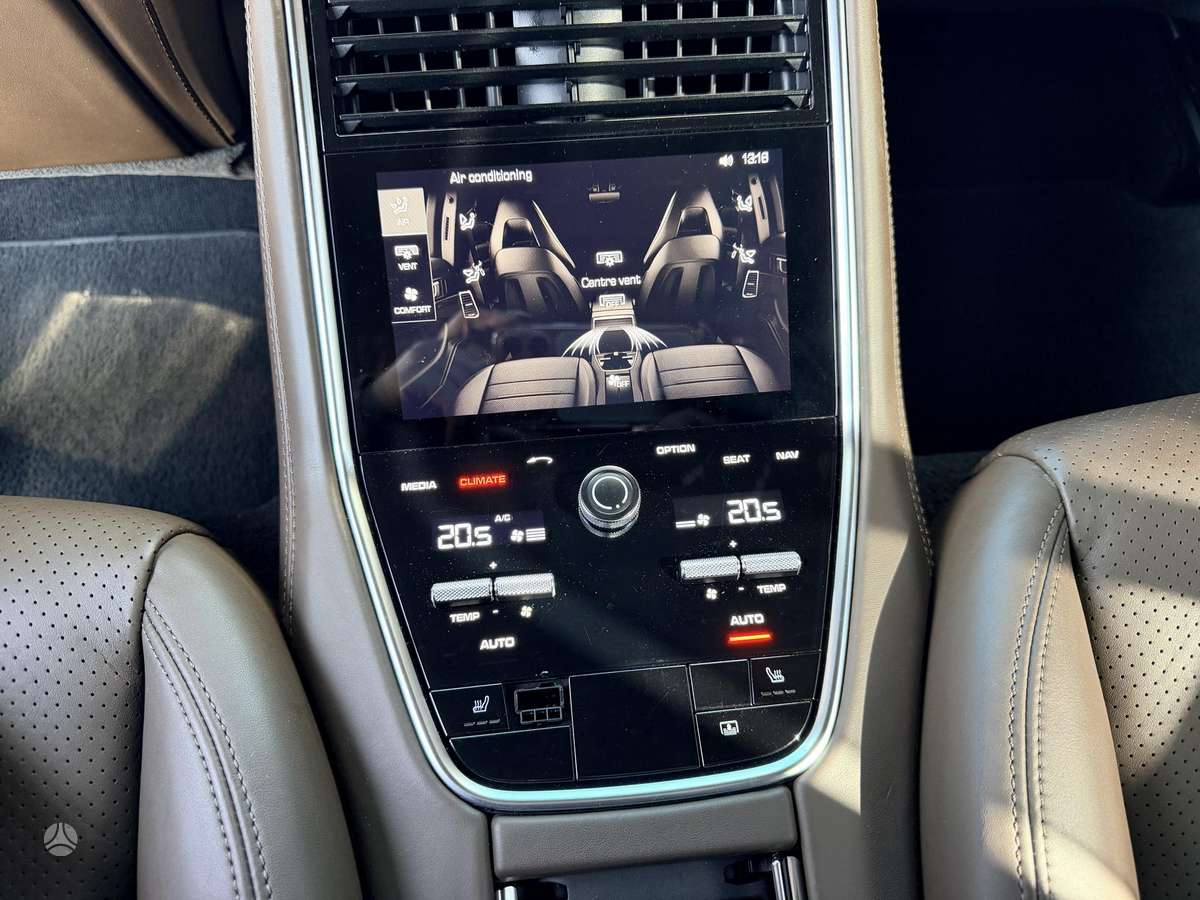 Porsche Panamera, 4.0 l., Хэтчбек