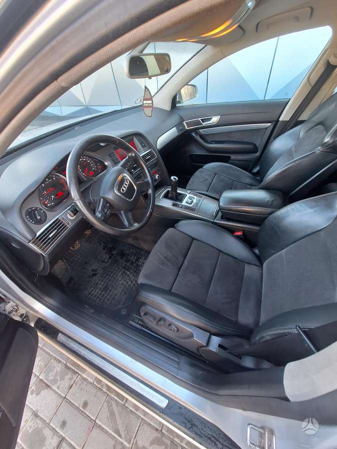 Audi A6, 2.0 l., universalas