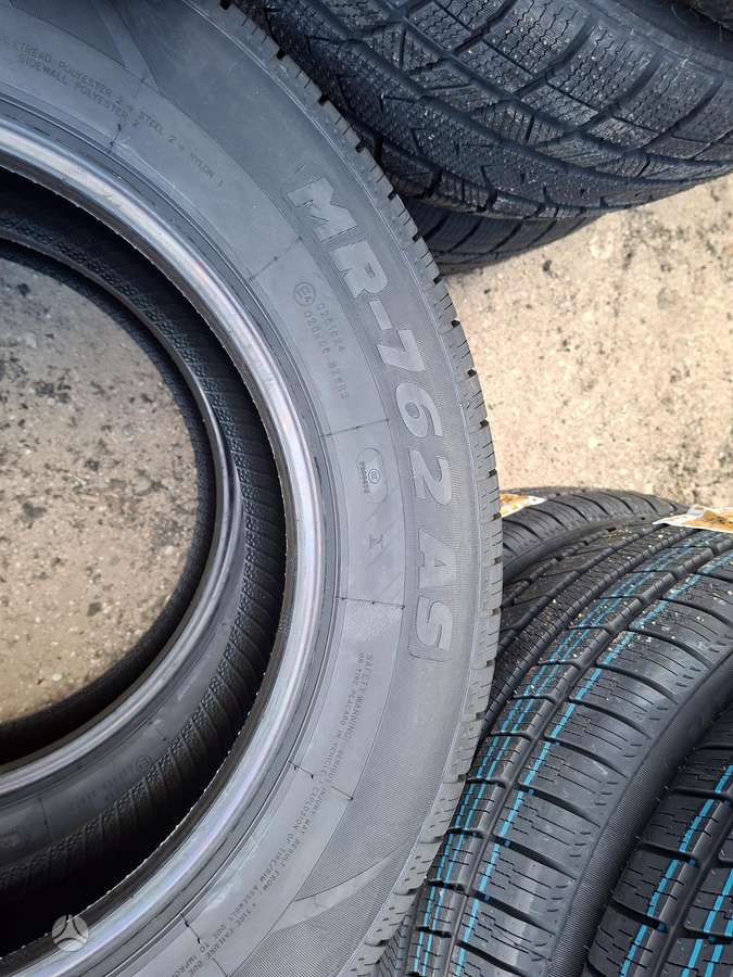 Sunfull, vissezonas 215/60 R16