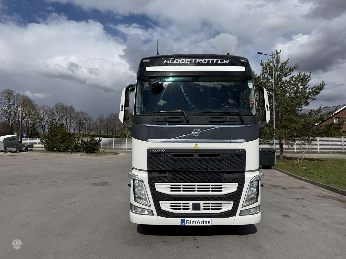 Volvo FH 460, double sleeper