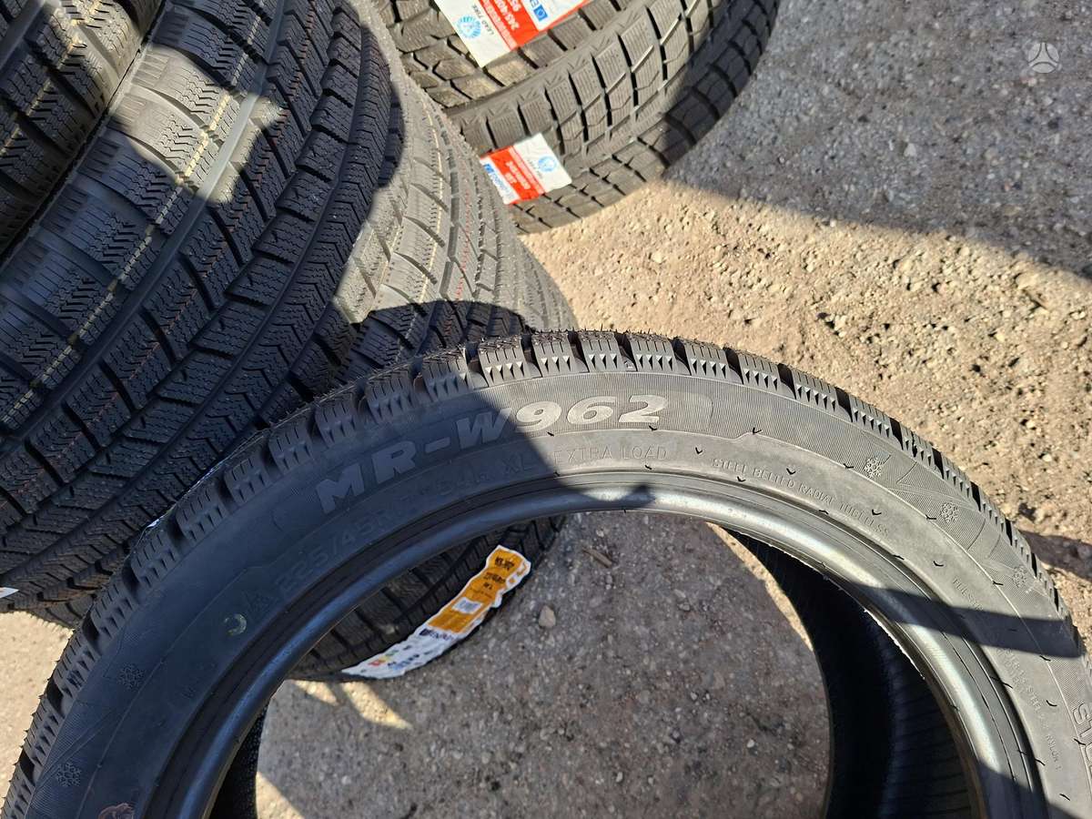 Sunfull, ziemas 225/45 R17