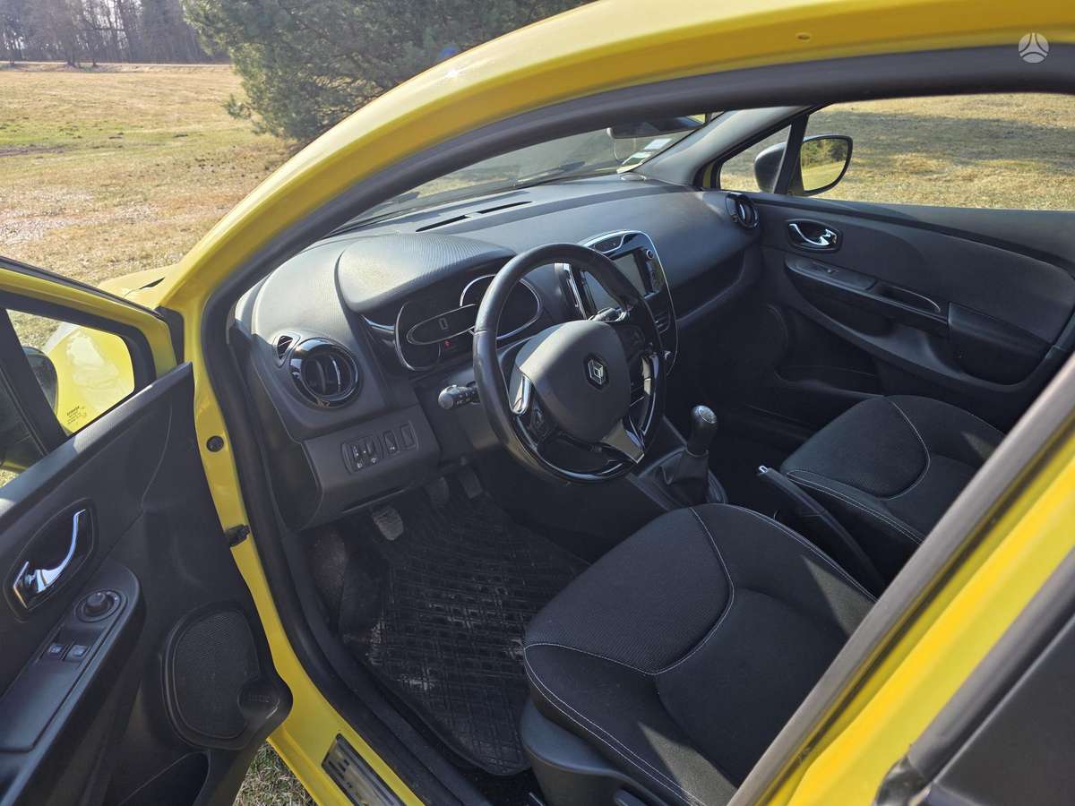 Renault Clio, 1.5 l., hatchback