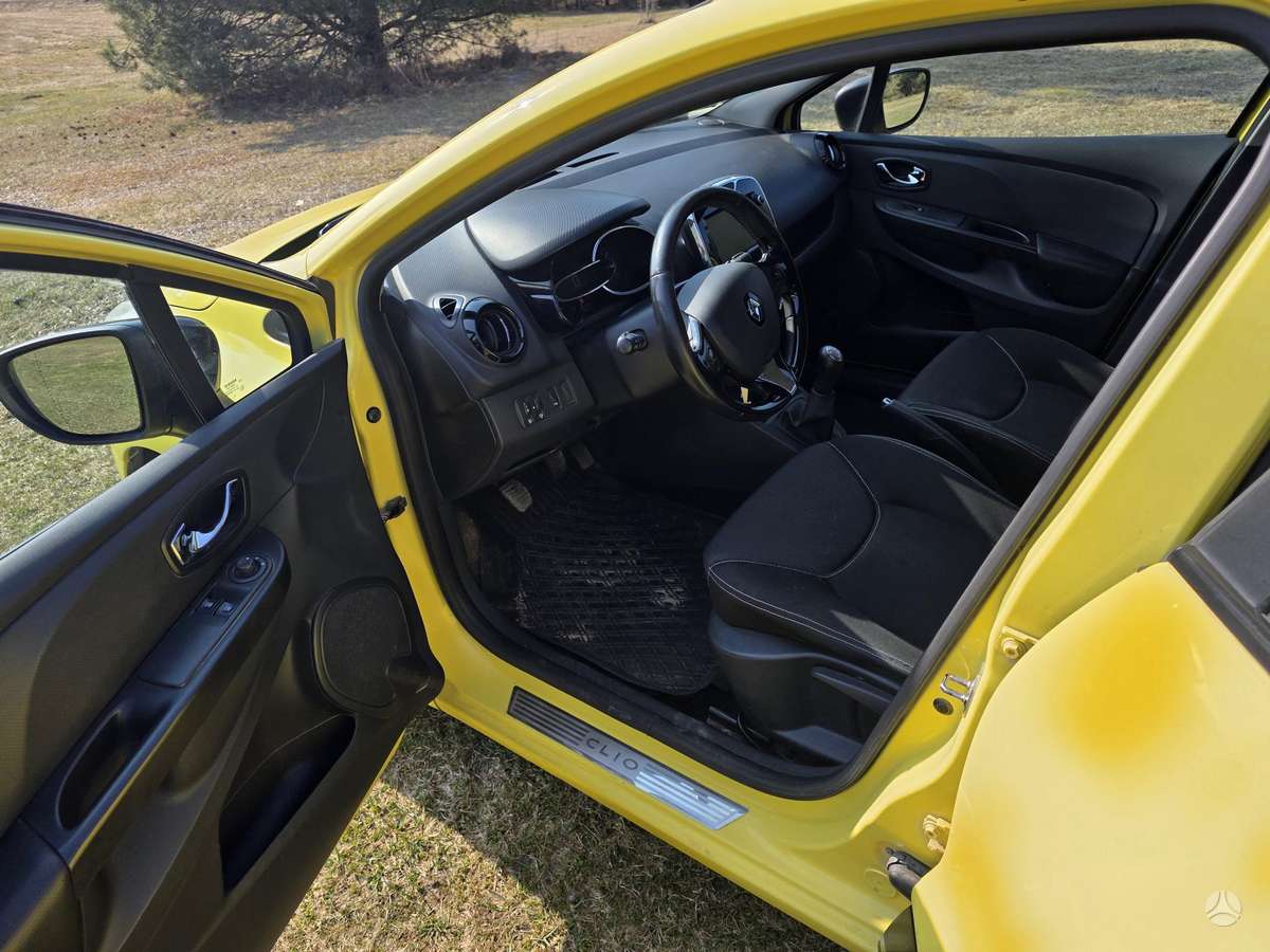 Renault Clio, 1.5 l., hatchback