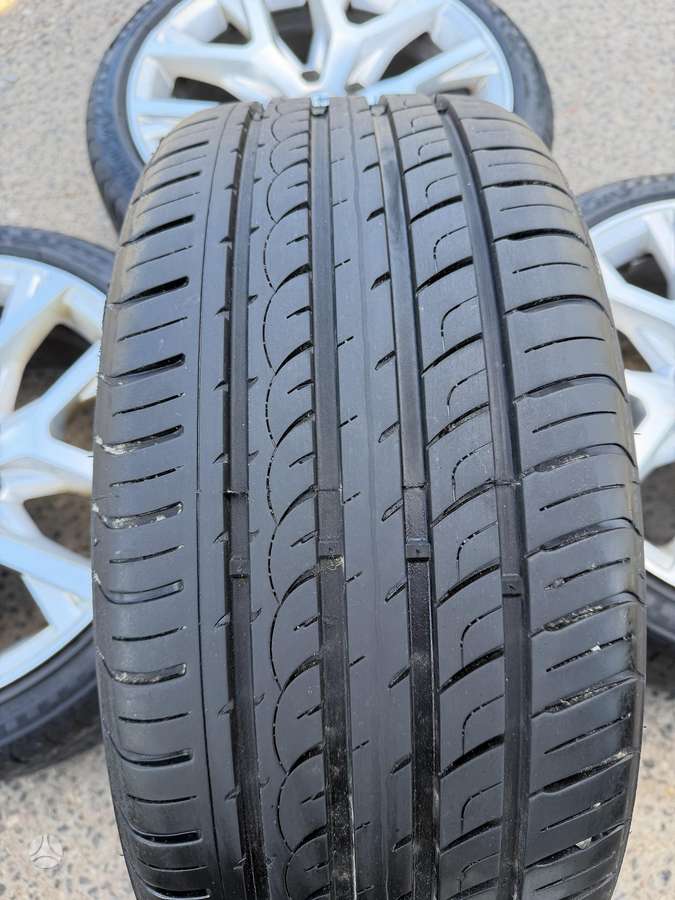 Volkswagen, light alloy, R18