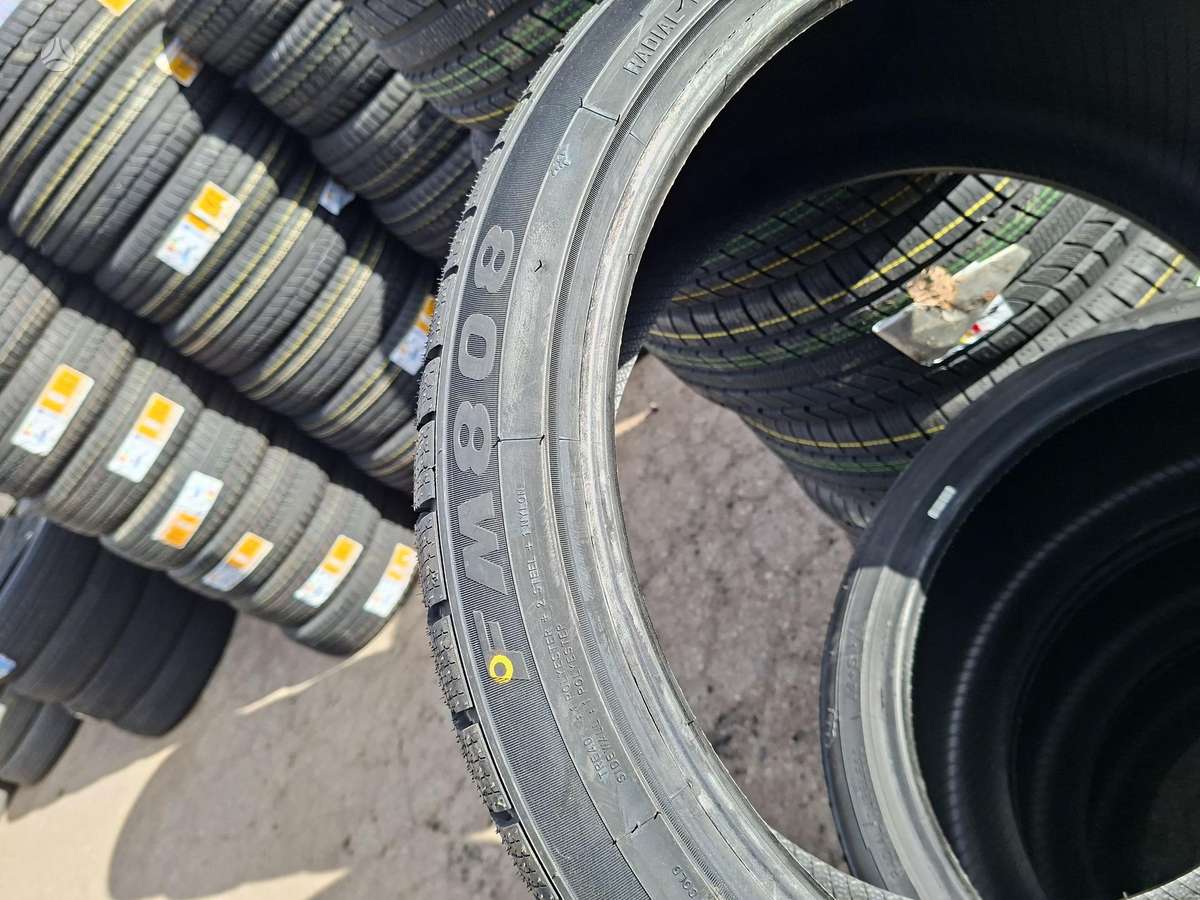 Firemax, žieminės 235/40 R19