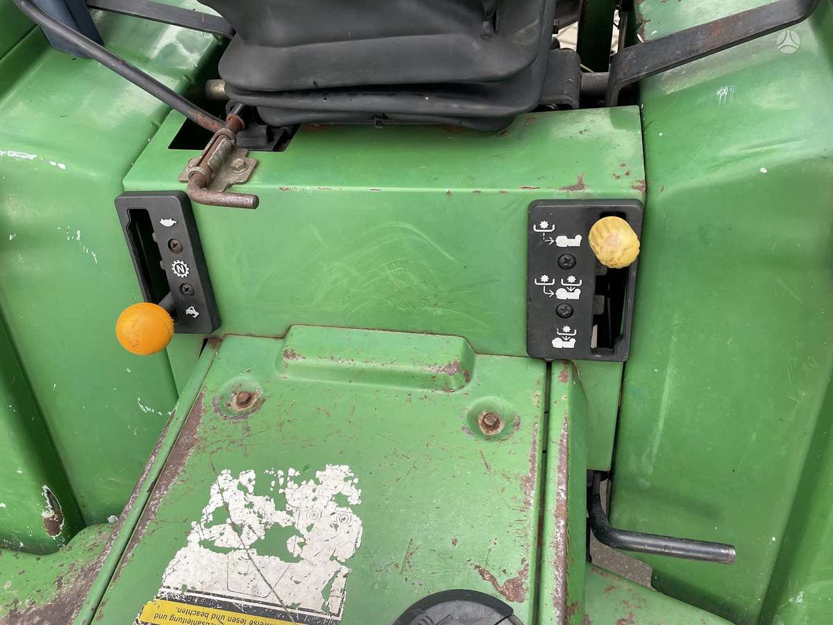John Deere 855, sodo technika