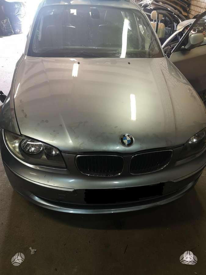 BMW 120 по частям. Turime daug įvairių markių automobilių ardyme va