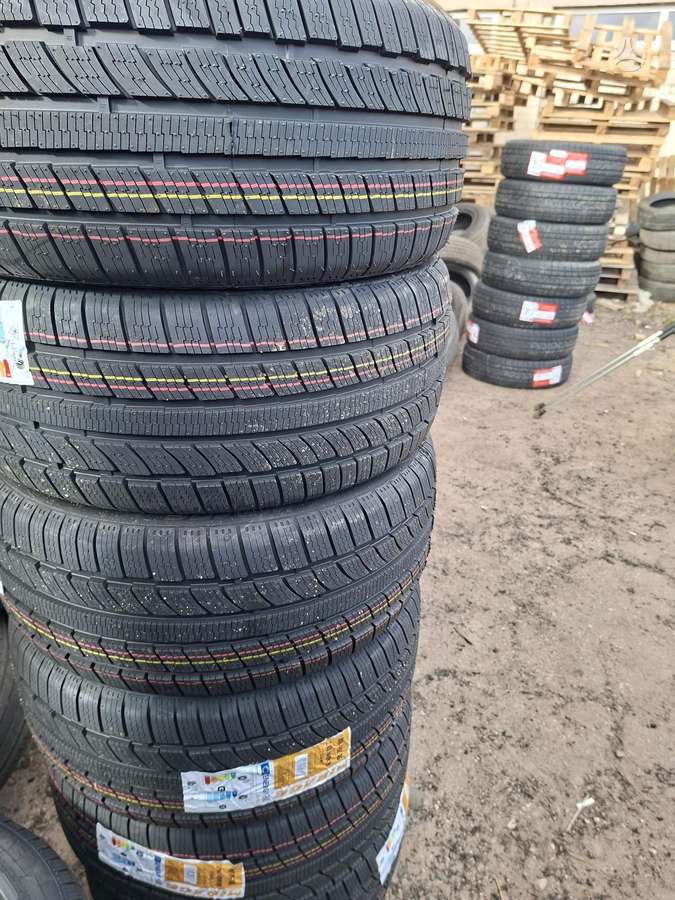 Sunfull, всесезонные 245/40 R18