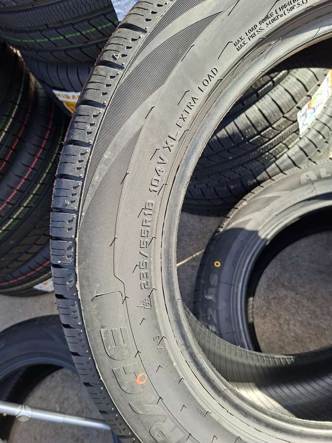 Sunfull, всесезонные 235/55 R18