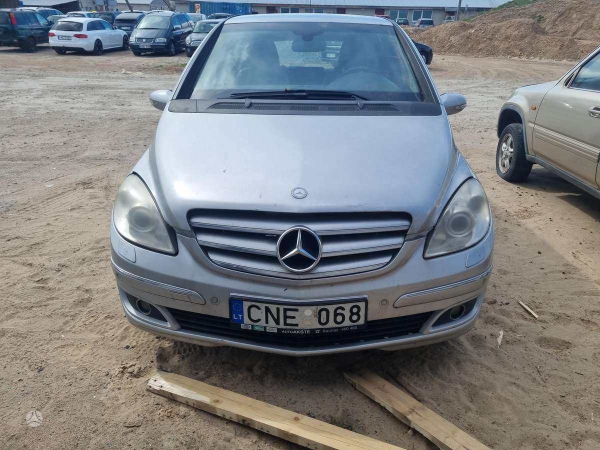 Mercedes-Benz B200 Prašiškių 53 12