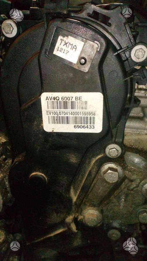 Ford Mondeo variklio detalės