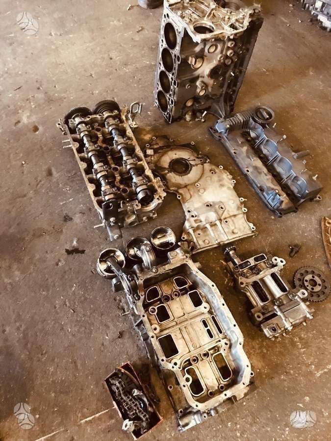 Mazda 6 variklio detalės