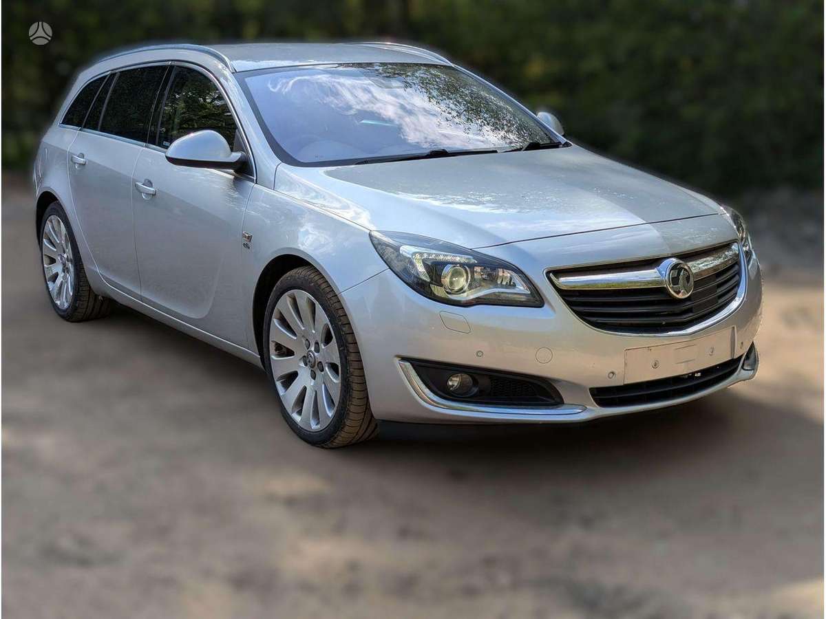 Opel Insignia engine