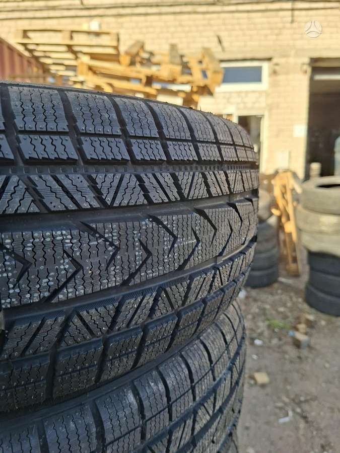 Firemax 2026 metų, winter 235/65 R17