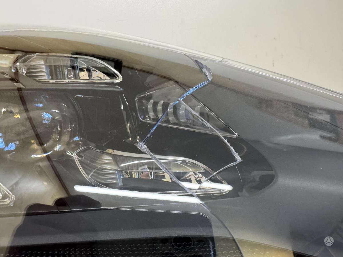 Porsche Panamera lights