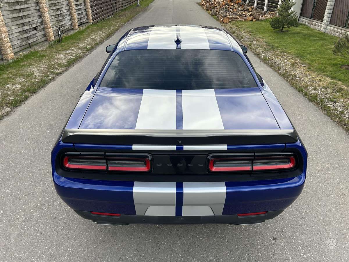 Dodge Challenger, 5.7 l., coupe