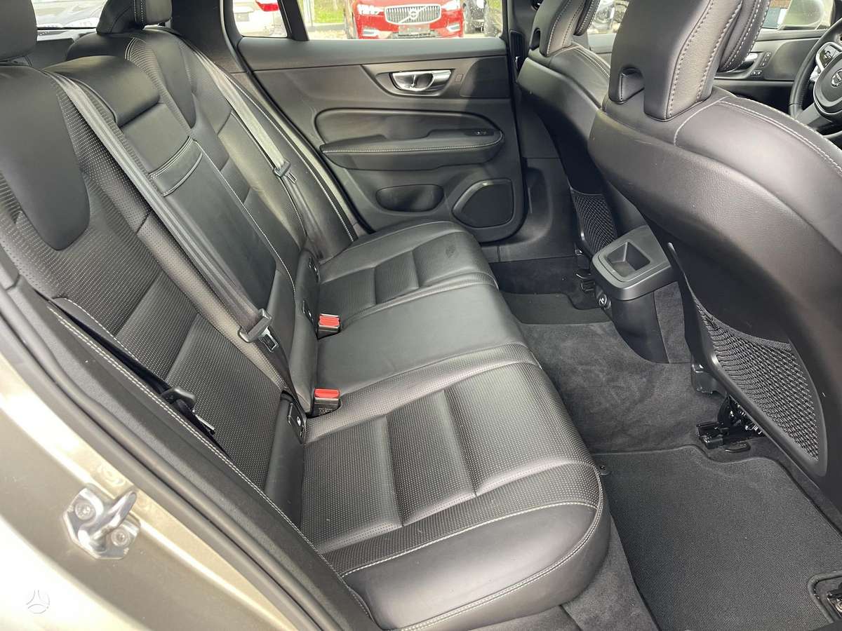Volvo V60, 2.0 l., Универсал