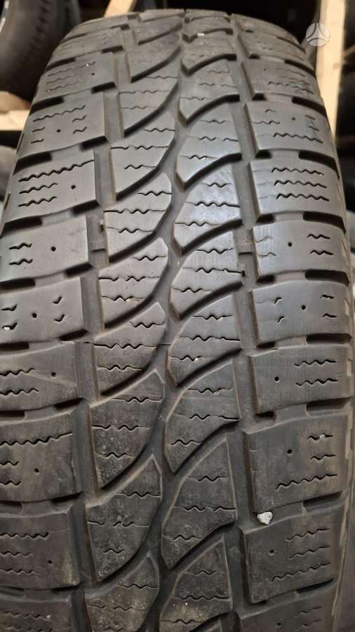 Tigar 2021m, universalios 215/75 R16