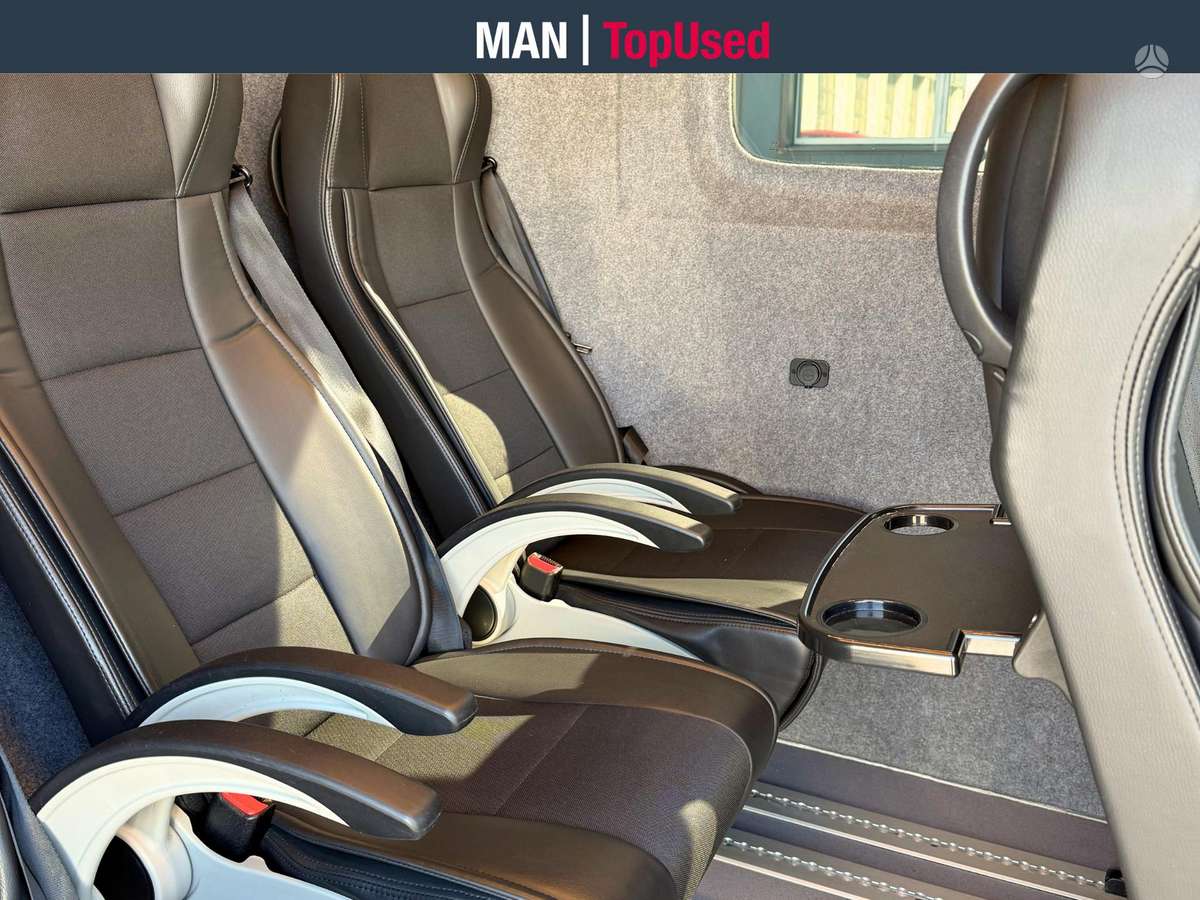 MAN TGE 3.180 7+1 sėdimos vt, cargo van
