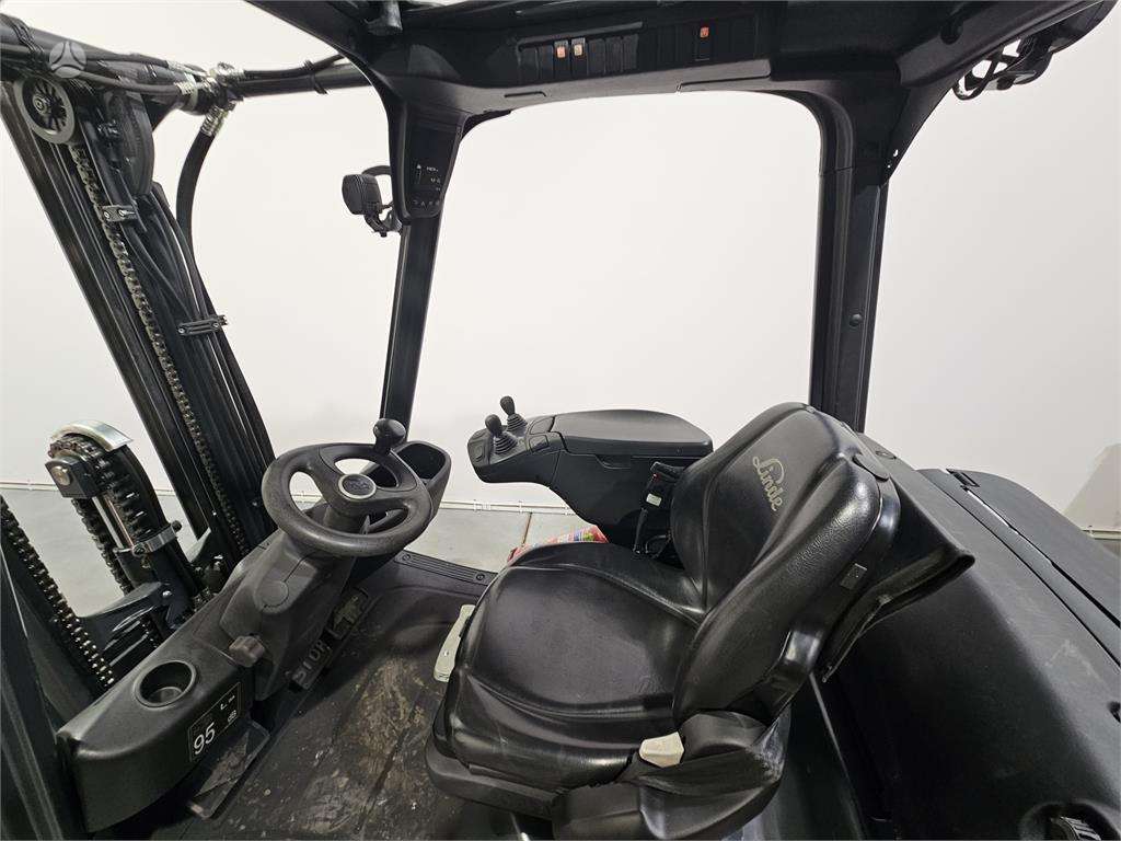 Linde H18T, šakiniai krautuvai