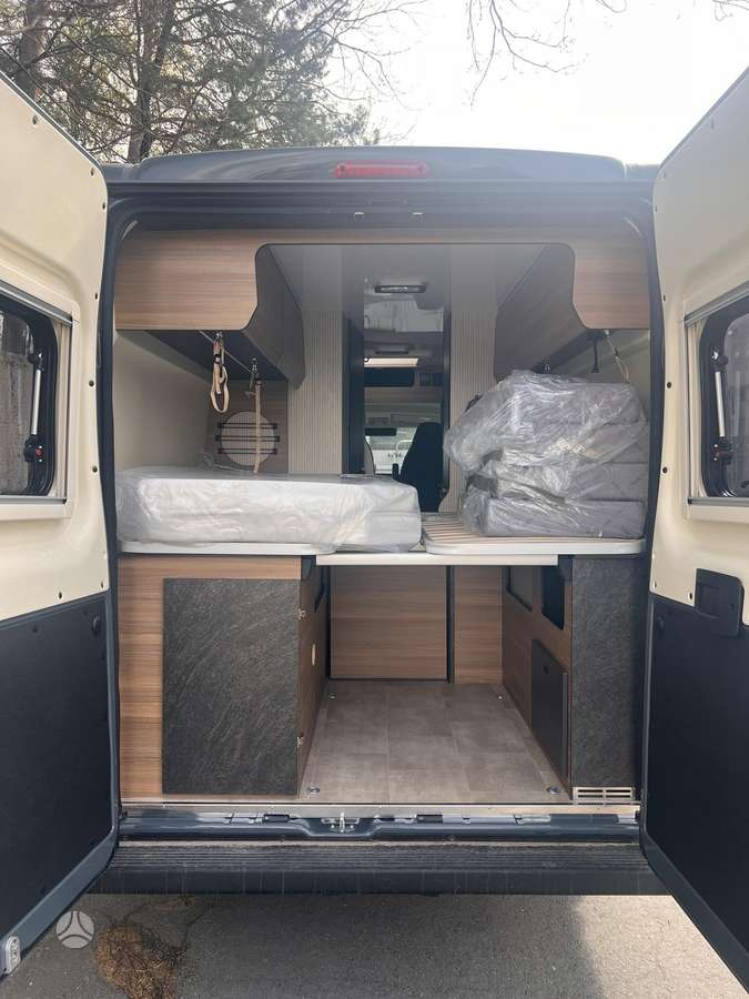 Rimor HORUS 95, campers