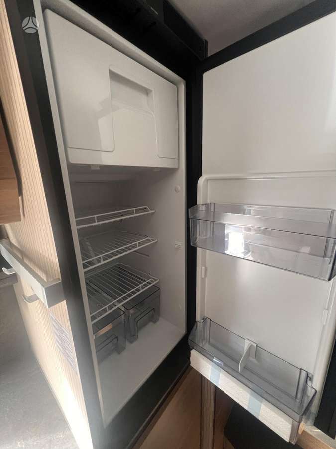Rimor HORUS 95, campers