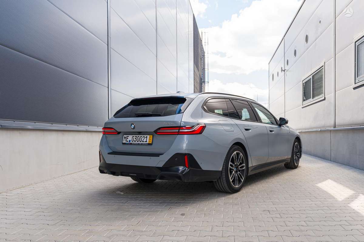 BMW 520, 2.0 l., Универсал