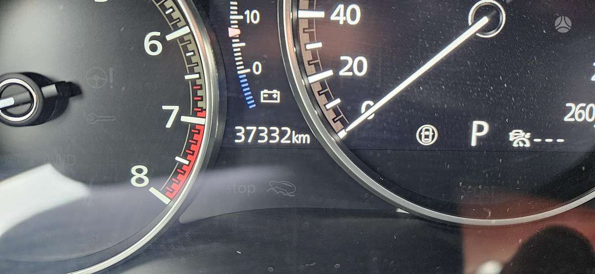 Mazda 3, 2.0 l., Хэтчбек