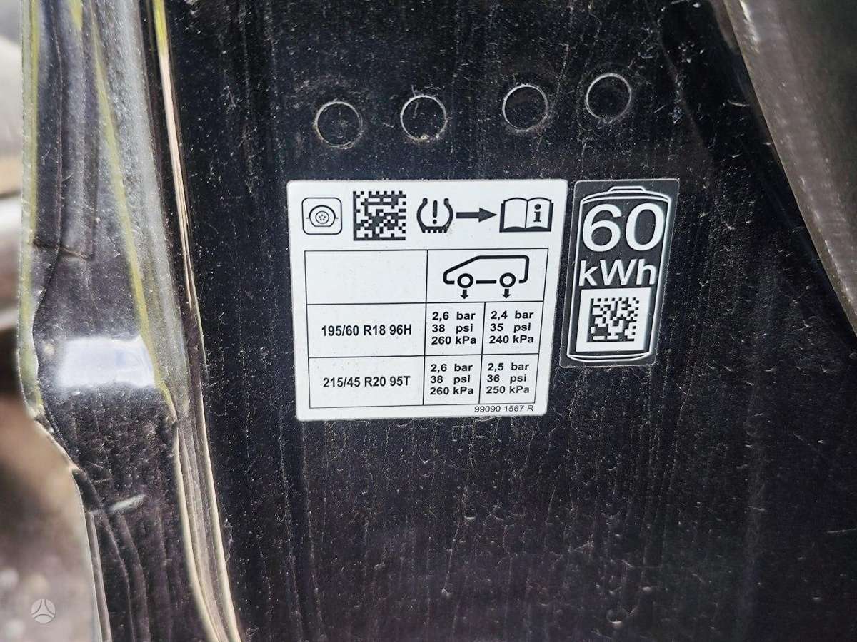Renault Megane E-Tech по частям. Ardomas renault megane e tech 2023 dalimis 60kwh d