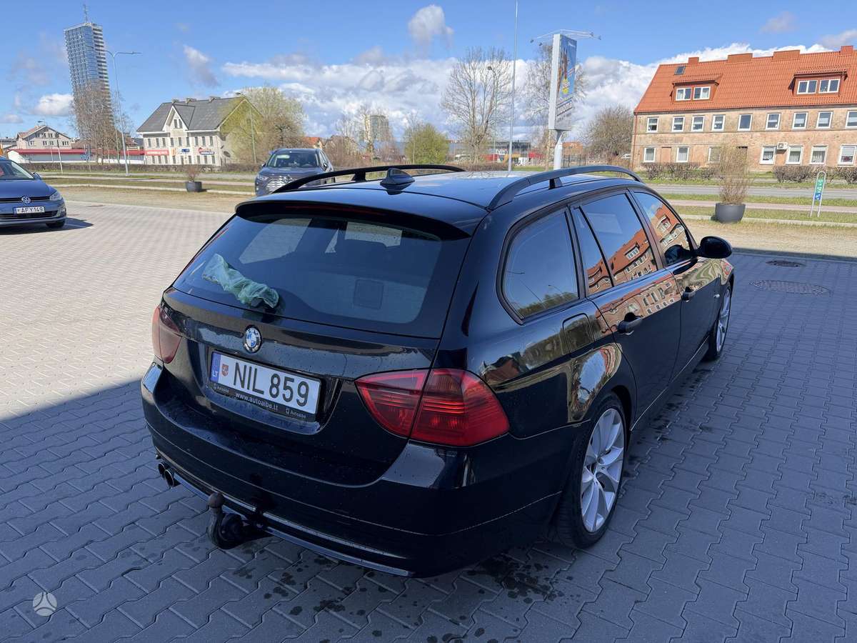 BMW 320, 2.0 l., universalas