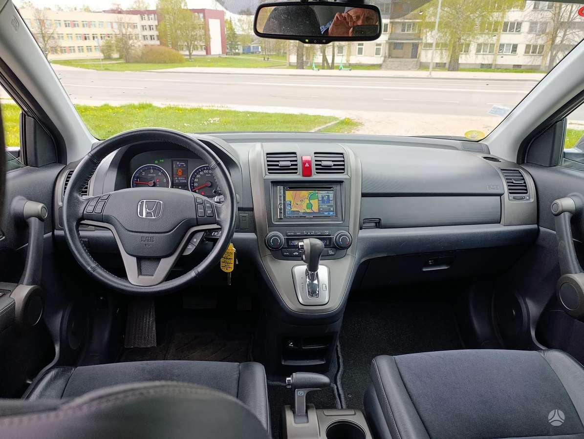 Honda CR-V, 2.2 l., off-road / crossover