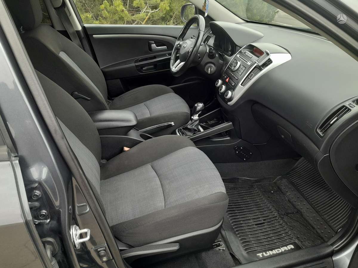 Kia Ceed, 1.6 l., Универсал