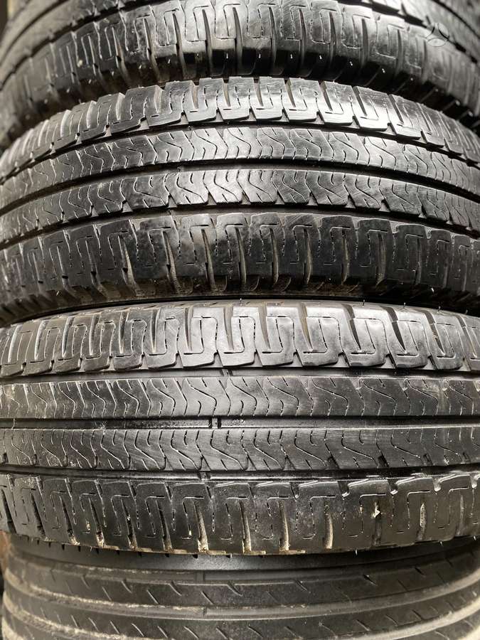 Michelin Agilis, summer 225/75 R16
