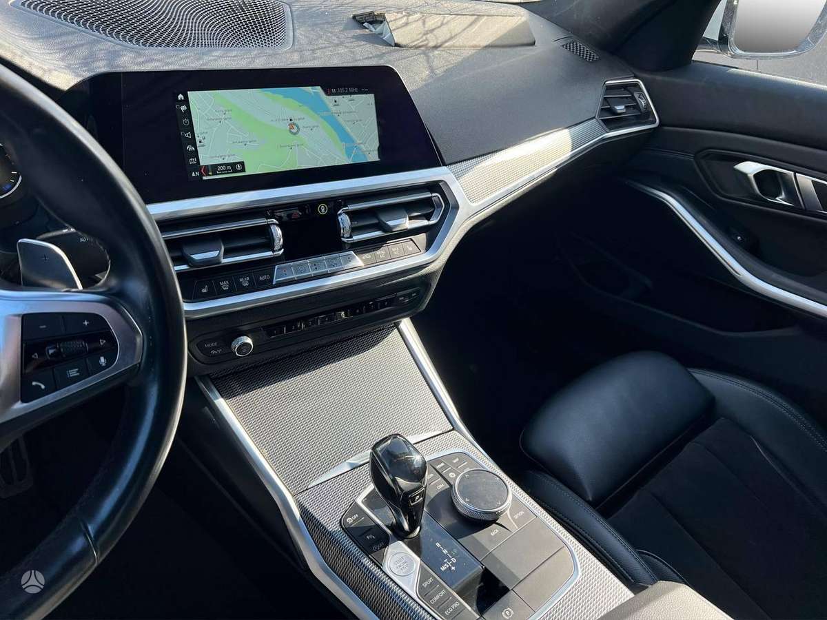 BMW 320, 2.0 l., Седан
