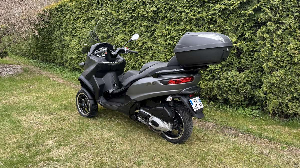 Piaggio MP3 300cc, tricikli