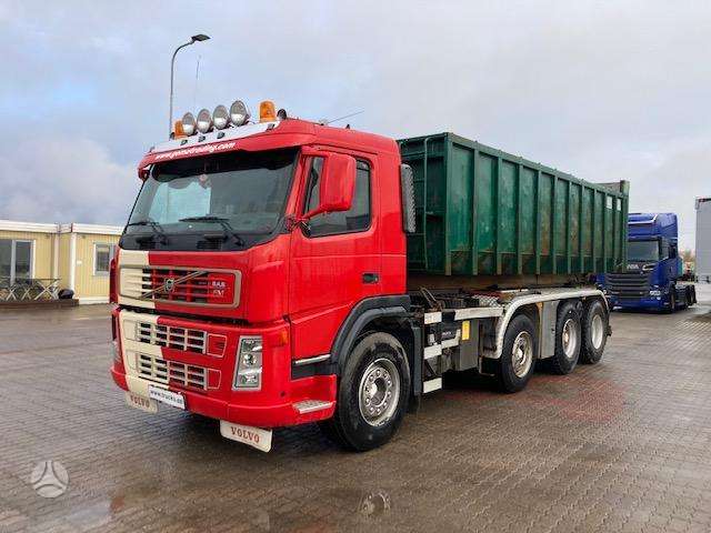 Volvo FM-440, hooklift trucks