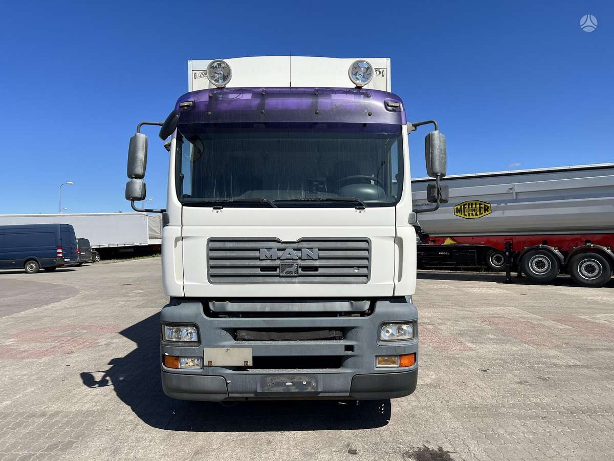 MAN TGA 26.320, refrigerated trucks