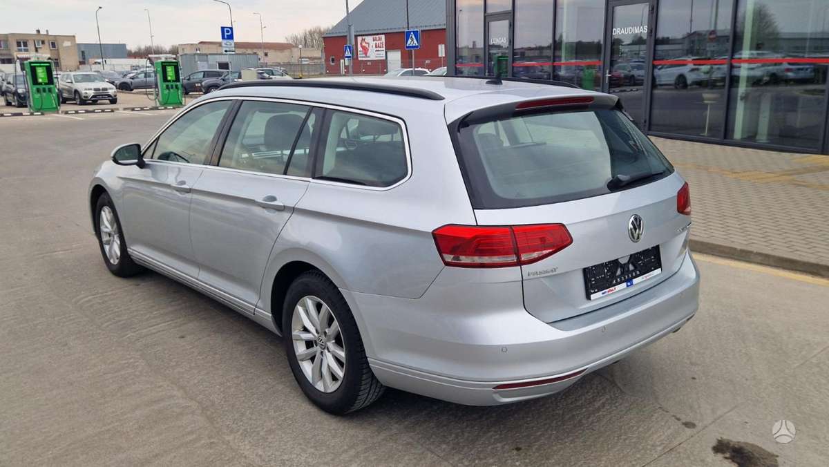 Volkswagen Passat, 2.0 l., Универсал