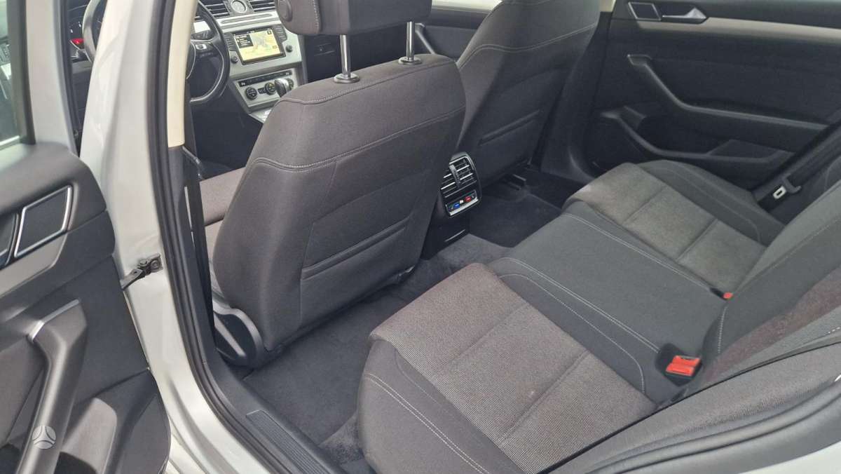 Volkswagen Passat, 2.0 l., Универсал