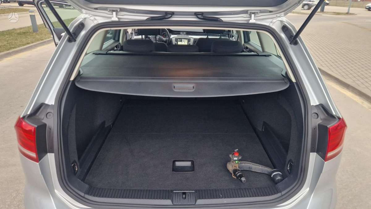 Volkswagen Passat, 2.0 l., Универсал