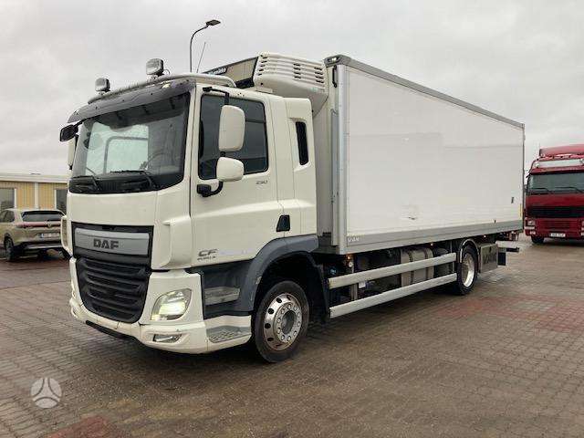 DAF CF290+FULL AIR+LUMIKO L5, kietašoniai