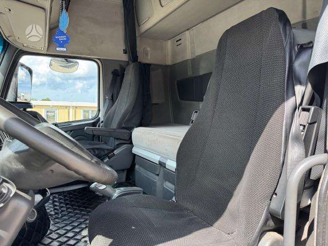 Volvo FH460 (MEGA), single sleeper