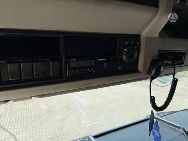 Volvo FH460 (MEGA), single sleeper