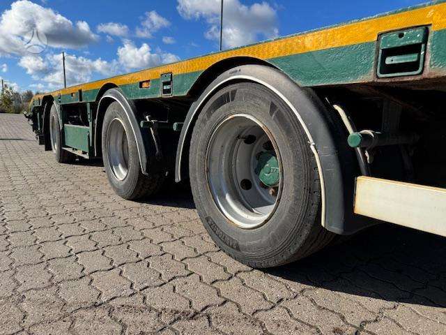 Kel-Berg STT3, auto transporter