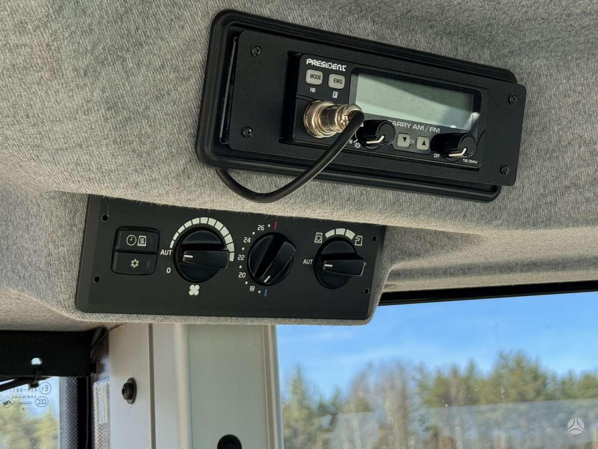 Volvo Volvo, frontaliniai krautuvai