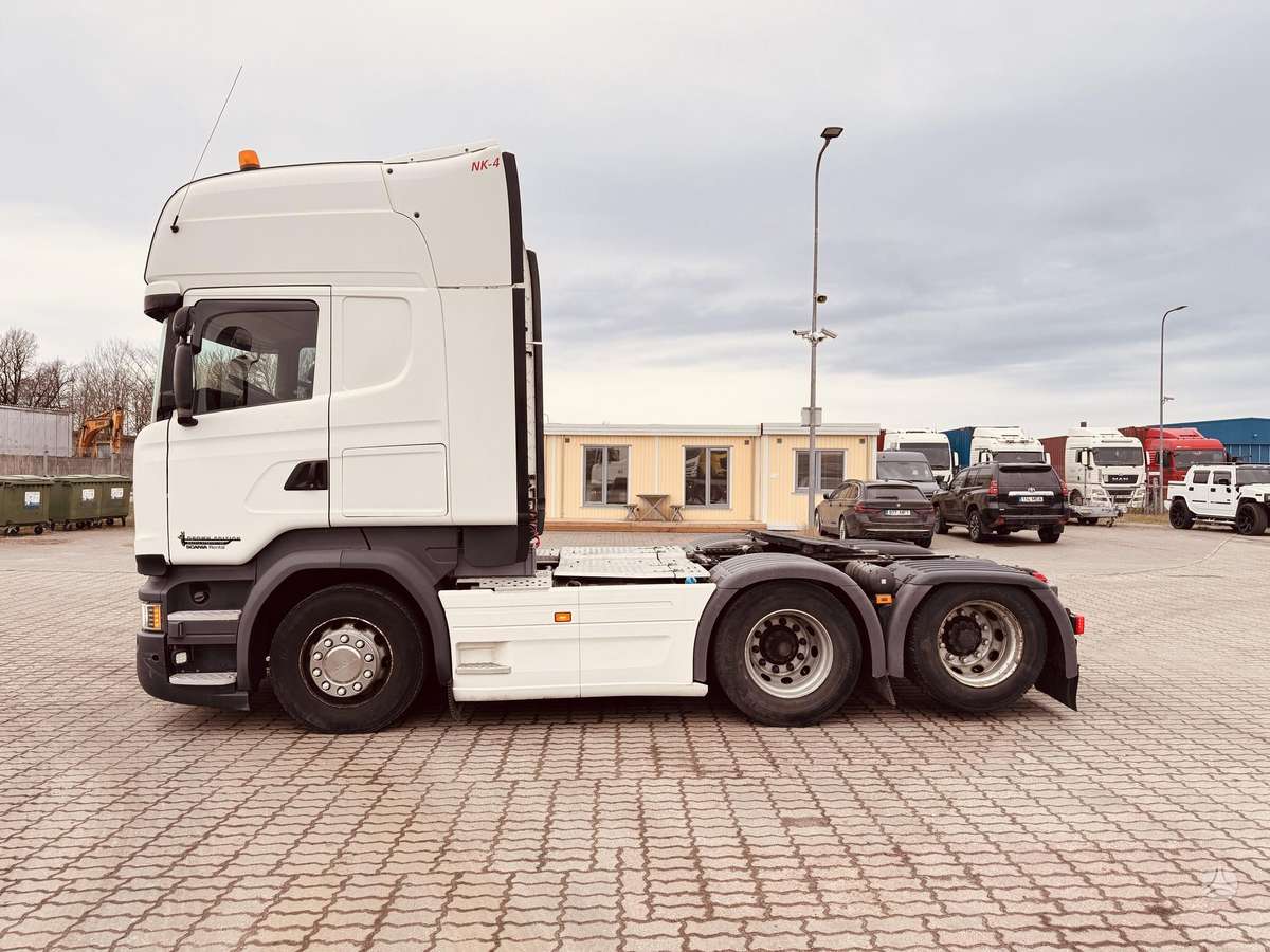 Scania R450, double sleeper