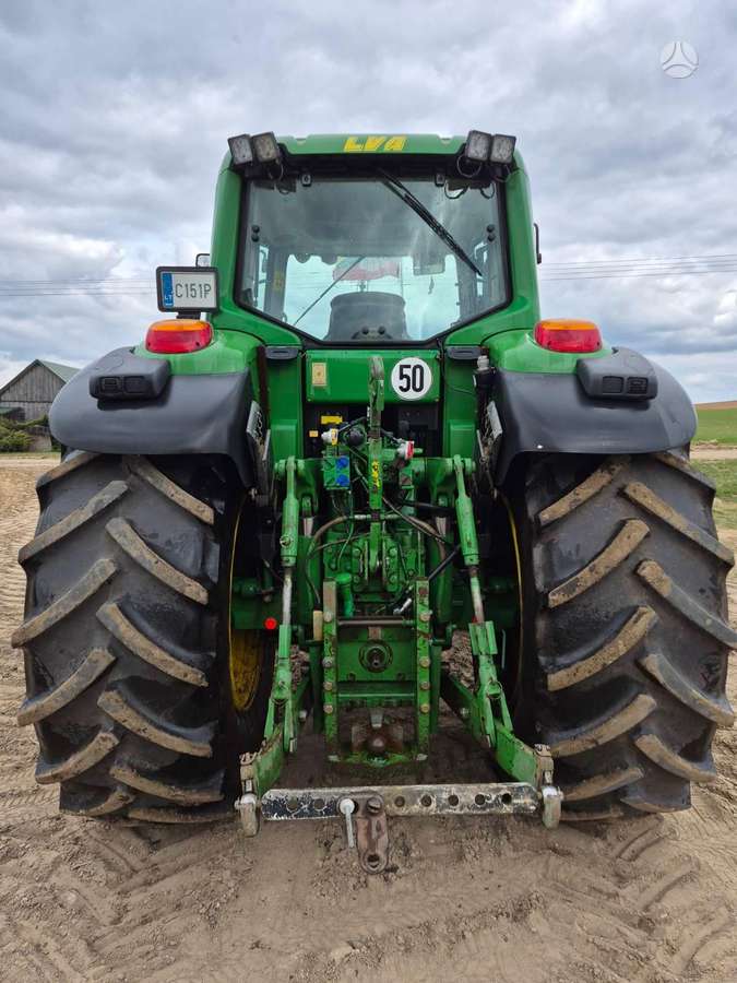 John Deere 7430, traktori